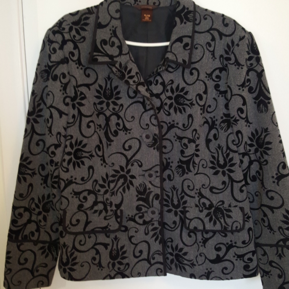 Grey jacket with black motif from Attitude